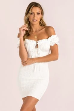 Sundae Muse Belle Dress / White New Arrivals 32 Sundae Muse Belle Dress / White New Arrivals