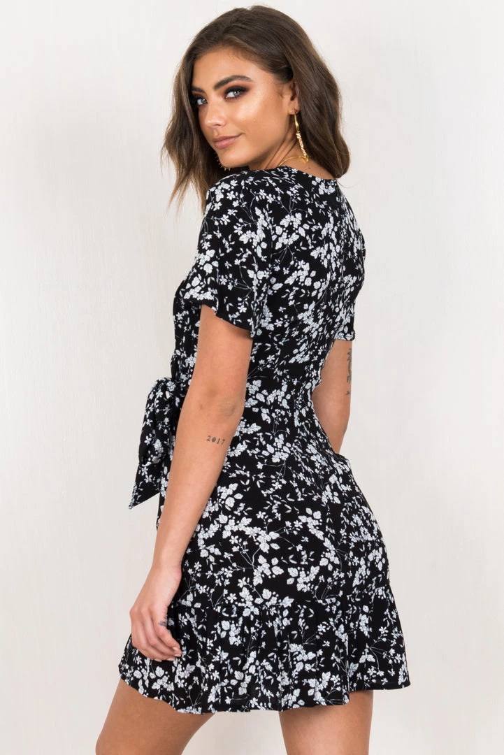 Sundae Muse Cody Dress / Black Short Sleeve Dresses 6 Sundae Muse Cody Dress / Black Short Sleeve Dresses