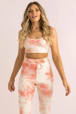 Sundae Muse Bliss Yoga Top / Peach