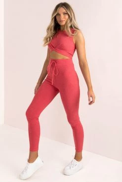 Sundae Muse Bottoms Tate Yoga Pants / Red