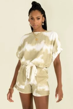 Sundae Muse Pluto Shorts / Olive Bottoms 18 Sundae Muse Pluto Shorts / Olive Bottoms