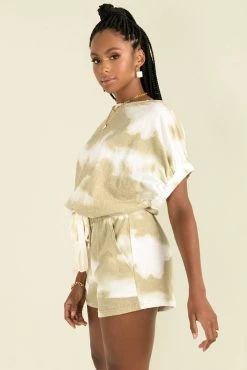 Sundae Muse Pluto Shorts / Olive Bottoms 19 Sundae Muse Pluto Shorts / Olive Bottoms