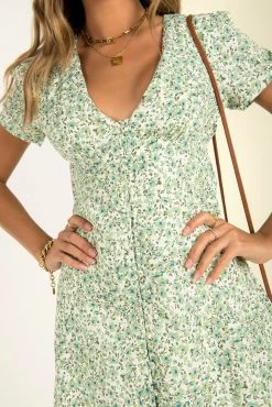 Sundae Muse Petra Dress / Green New Arrivals 23 Sundae Muse Petra Dress / Green New Arrivals