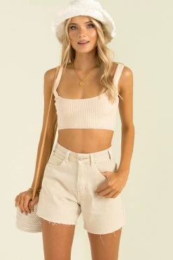 Sundae Muse Brooke Top / Beige 20 Sundae Muse Brooke Top / Beige
