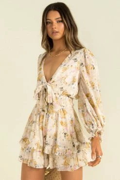 Sundae Muse Alani Dress / Cream DRESSES 12 Sundae Muse Alani Dress / Cream DRESSES