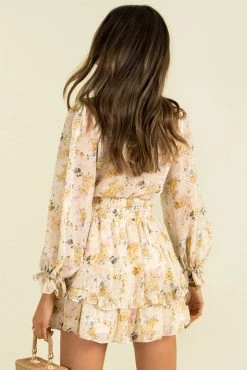 Sundae Muse Alani Dress / Cream DRESSES 13 Sundae Muse Alani Dress / Cream DRESSES