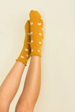 Sundae Muse Accessories Daisy Frill Socks / Yellow