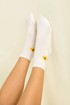 Sundae Muse Sunflower Socks / White Accessories