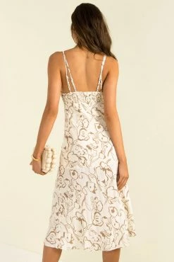 Sundae Muse New Arrivals Lara Dress / Cream