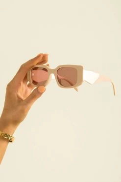 Sundae Muse Accessories Lenny Sunglasses / Beige 10 Sundae Muse Accessories Lenny Sunglasses / Beige