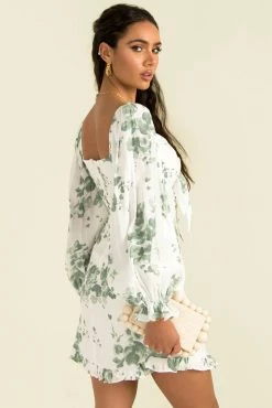 Sundae Muse New Arrivals Penelope Dress / White