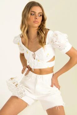 Sundae Muse Josie Top / Yellow Floral Tops