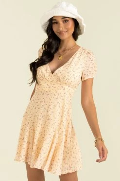 Sundae Muse Esme Dress / Yellow Floral Dresses