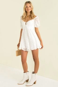 Sundae Muse Leanne Dress / White DRESSES