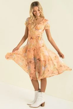Sundae Muse New Arrivals Xander Dress / Peach Floral