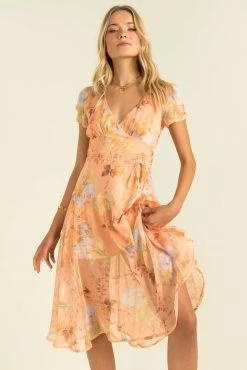 Sundae Muse New Arrivals Xander Dress / Peach Floral