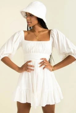 Sundae Muse Daria Dress / White DRESSES