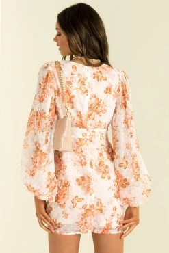Sundae Muse New Arrivals Lillia Dress / Peach Floral