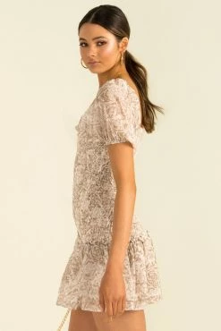 Sundae Muse Louisa Dress / Beige