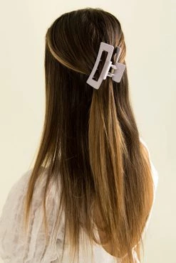 Sundae Muse Speckled Claw Clip / Lilac Accessories