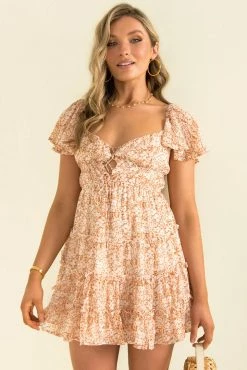 Sundae Muse Emmy Dress / Tan
