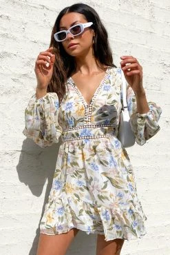 Sundae Muse Farah Dress / White DRESSES