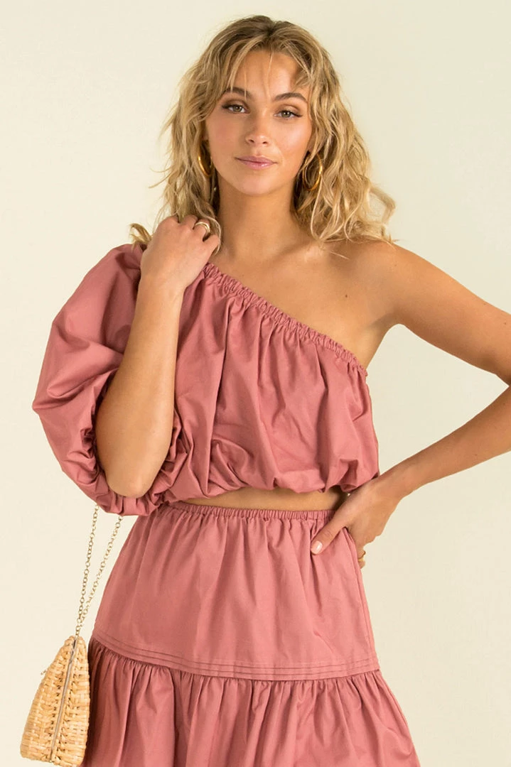 Sundae Muse Nixie Top / Berry New Arrivals 9 Sundae Muse Nixie Top / Berry New Arrivals