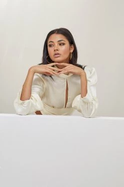Sundae Muse Avera Top / Ivory New Arrivals