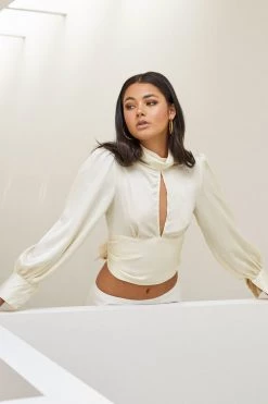 Sundae Muse Avera Top / Ivory New Arrivals