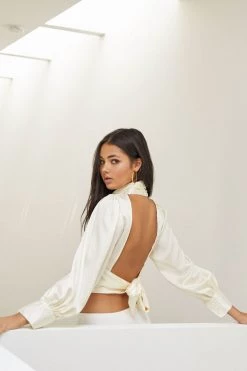 Sundae Muse Avera Top / Ivory New Arrivals