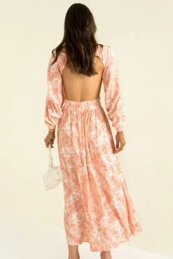 Sundae Muse New Arrivals Havana Dress / Peach