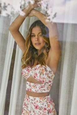 Sundae Muse Hydra Top / White Floral New Arrivals