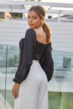 Sundae Muse Jade Top / Black