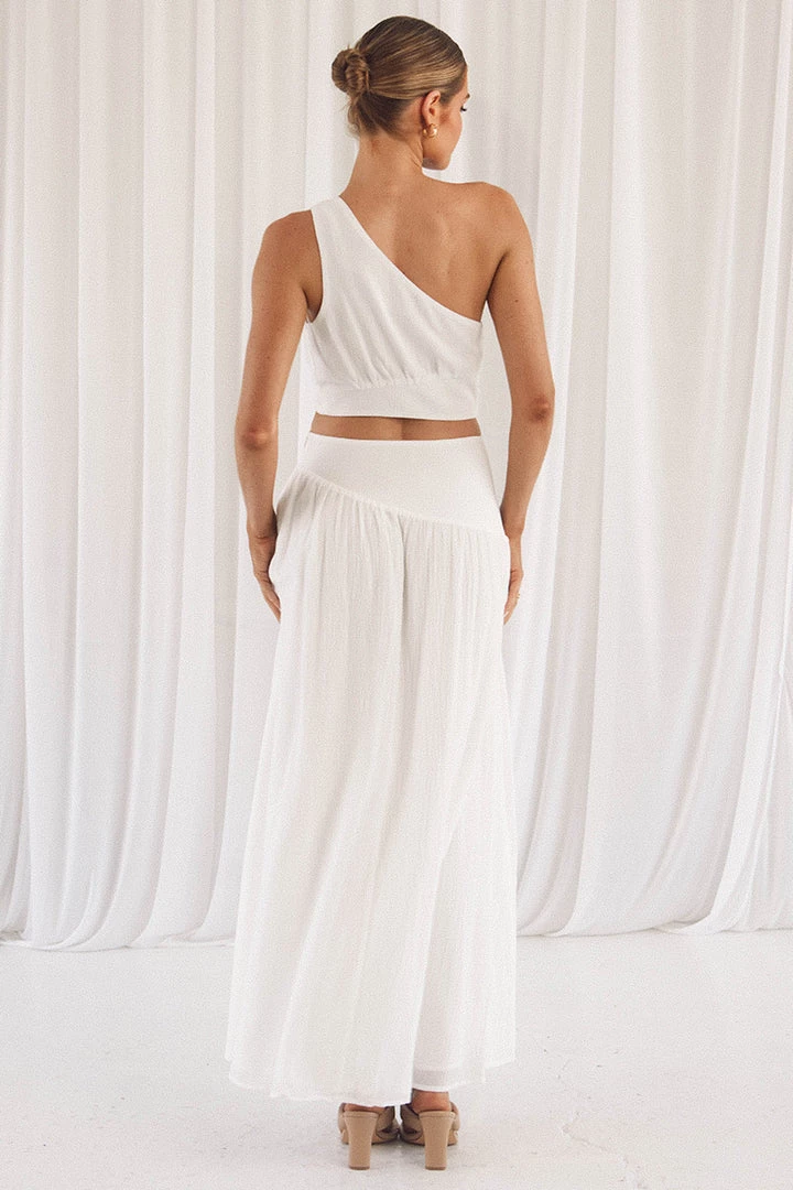 Sundae Muse New Arrivals Freya Top / White 6 Sundae Muse New Arrivals Freya Top / White